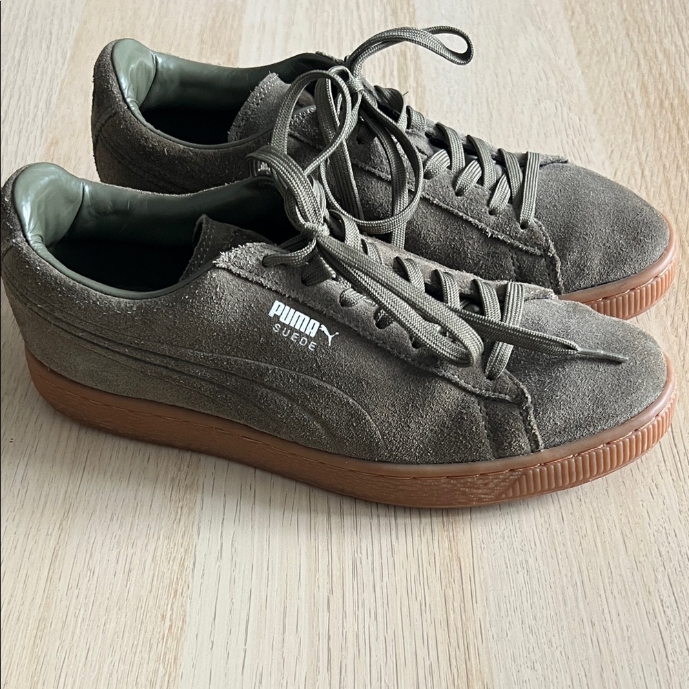 Puma Suede Sneakers - Khaki and Chestnut